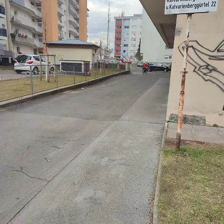 3-zimmer-wohnung-kalvariengurtel Apartmán *